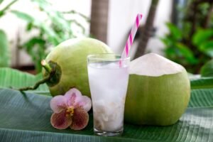 "coconut water for hair growth — नारियल पानी बालों के लिए benefits"